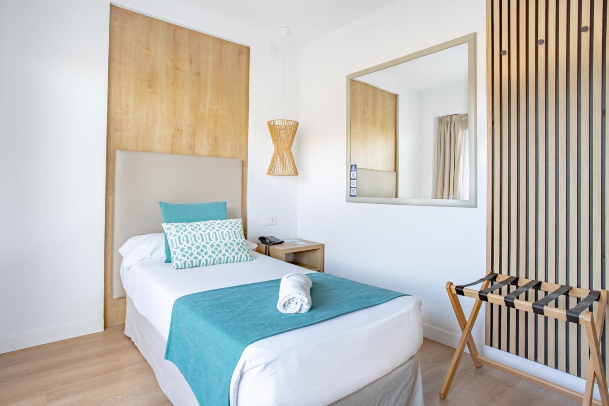 Bahía de Alcudia Hotel & Spa Port de Alcudia  Bagian luar foto