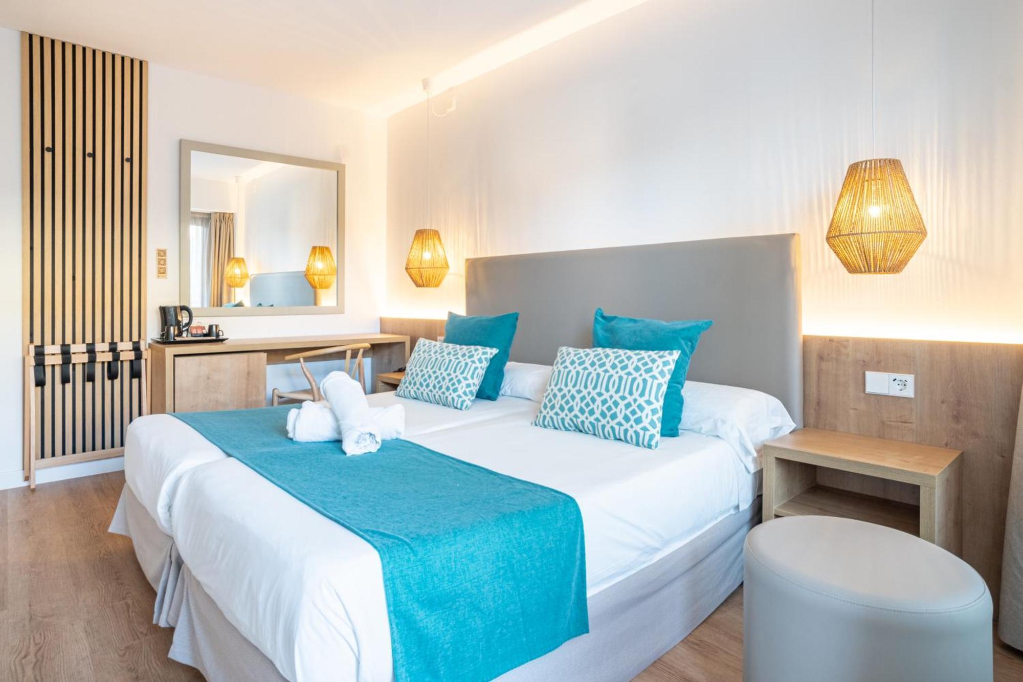 Bahía de Alcudia Hotel & Spa Port de Alcudia  Bagian luar foto
